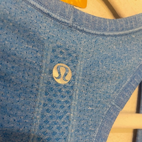 #157 $58! Lululemon Swiftly Tech Racerback Tank Top in Brisk Blue size 12 - Picture 4 of 8